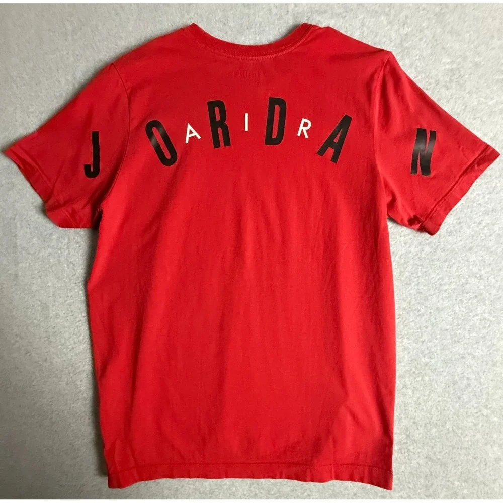 Jordan Men's Red Jumpman Graphic T-Shirt Size Medium Cotton Short Sleeve Athleti
